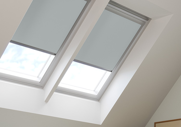 Blackout Roller, Light Grey (Blackout) - Loft Blind - Image 5